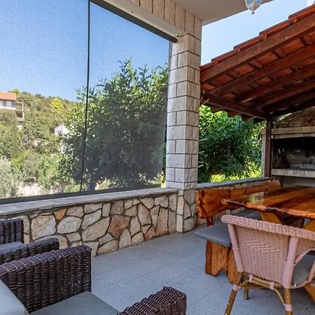 Villa Villa Naty With Whirlpool By Villas Guide *