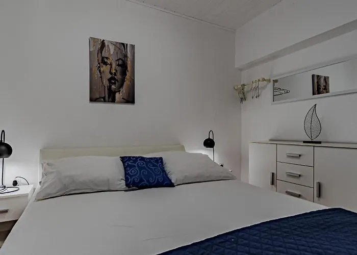 Villa Naty With Whirlpool By Villas Guide Villa *
