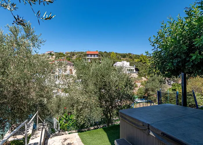 Villa Naty With Whirlpool By Villas Guide Villa Vela Luka