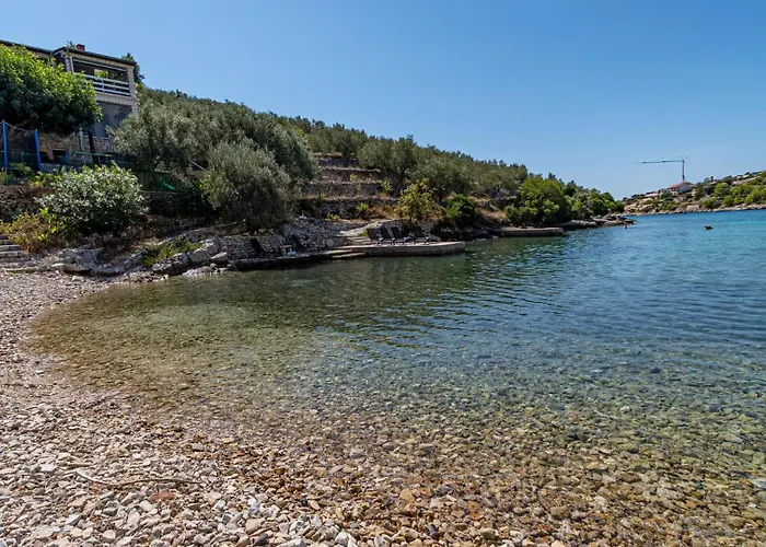 Villa Villa Naty With Whirlpool By Villas Guide